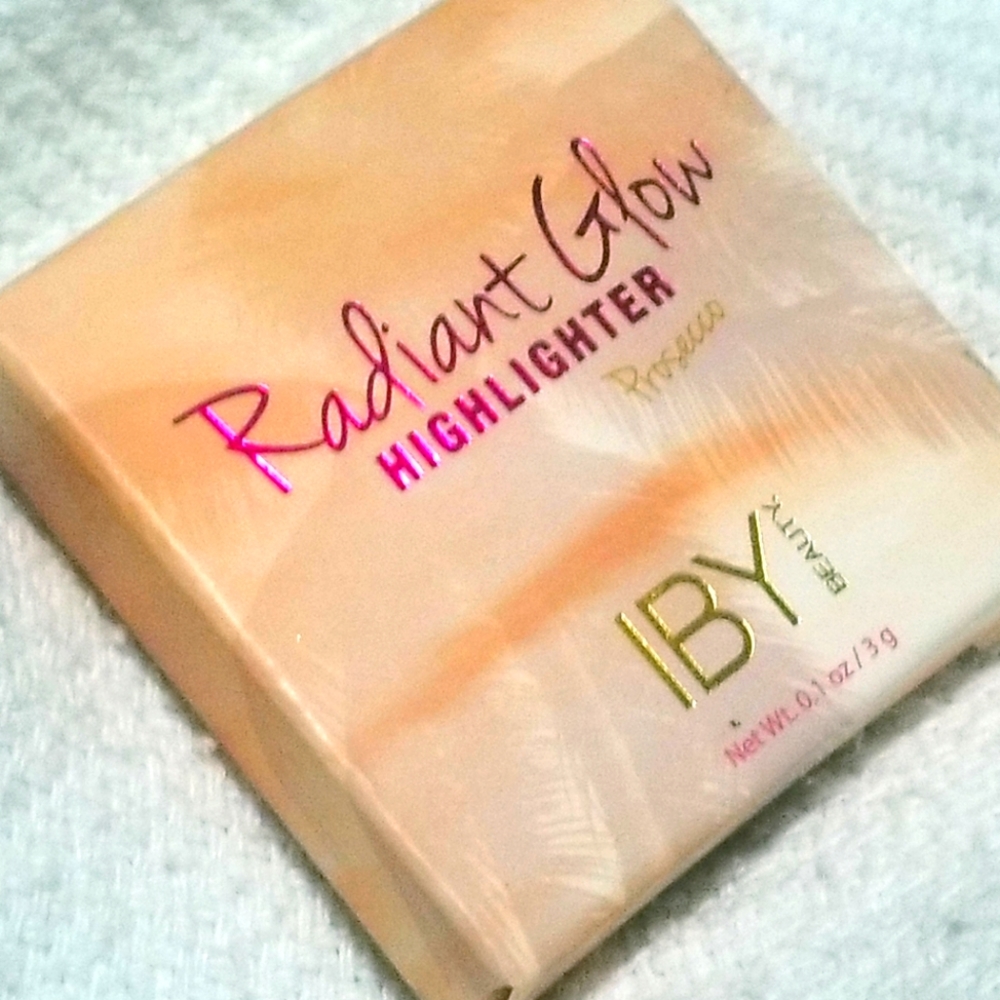 NWT IBY RADIANT GLOW HIGHLIGHTER GOLD TAN HIGHLIGHTER NEW